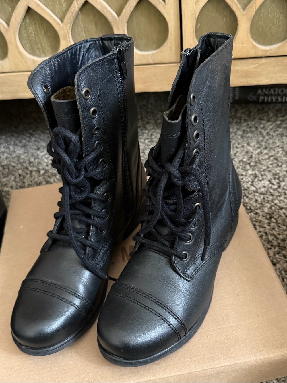 Steve Madden Troopa boots